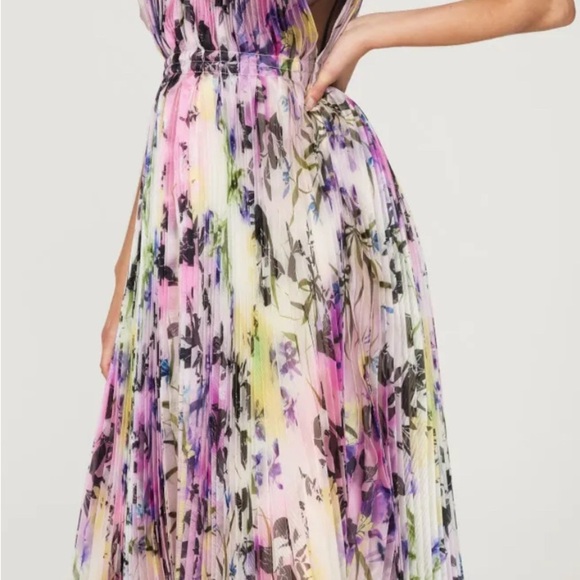 Bibhu Mohapatra
Puff Shoulder Printed Dress Floral Multicolor Dress no belt - Picture 4 of 5